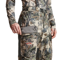 Img_SITKA_BG_2021_30078-OB-Mens-Blizzard-AeroLite-Bib-Pant-Optifade-Open-Country-592p_Studio_01841